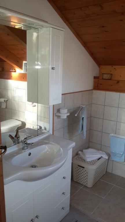 Casa Vacanze Paola 콰르투 산텔레나 외부 사진