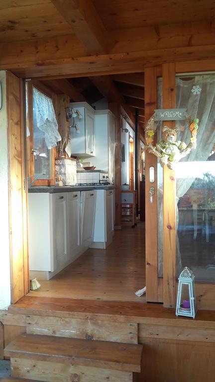 Casa Vacanze Paola 콰르투 산텔레나 외부 사진